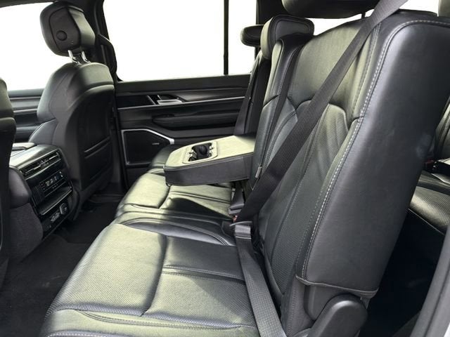 2023 Jeep Wagoneer Series II