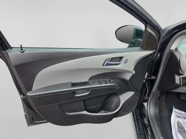 2017 Chevrolet Sonic LT