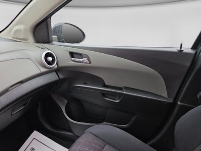 2017 Chevrolet Sonic LT