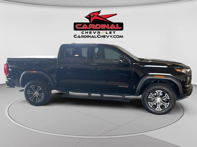 2024 GMC Canyon AT4