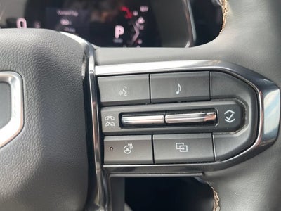 2024 GMC Canyon AT4