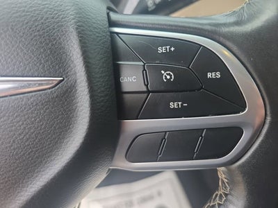 2022 Chrysler Voyager LX