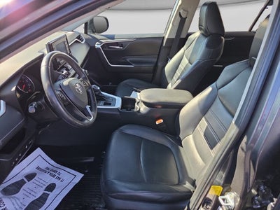 2022 Toyota RAV4 XLE Premium