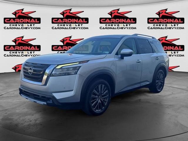 2022 Nissan Pathfinder SL