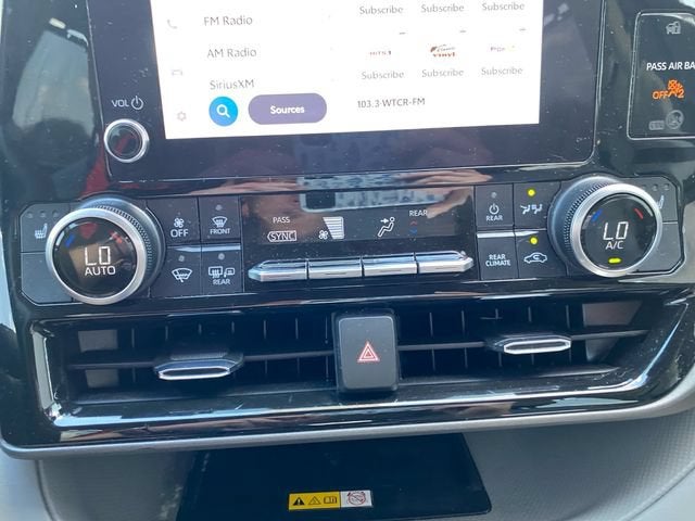 2023 Toyota Highlander L