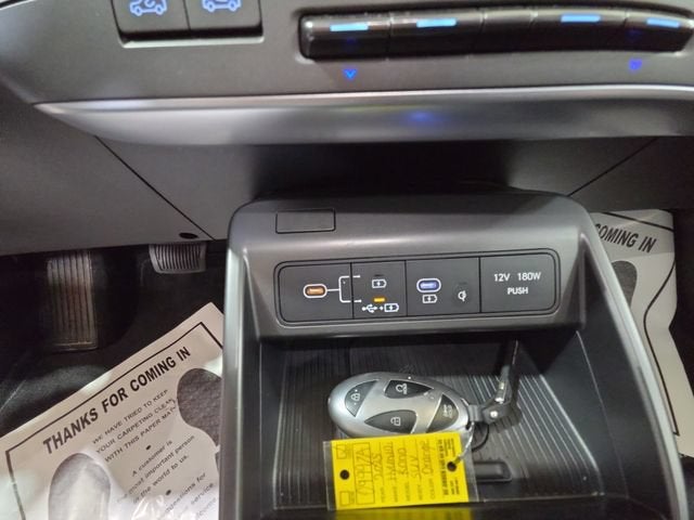 2025 Hyundai Kona SEL Convenience