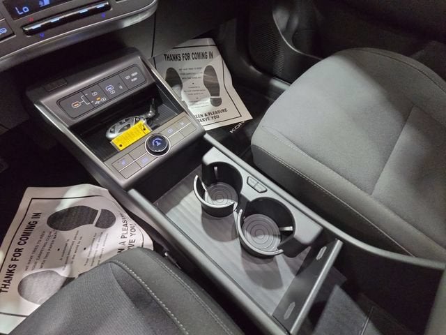 2025 Hyundai Kona SEL Convenience