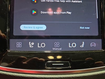 2024 Volvo XC90 Plus Bright Theme