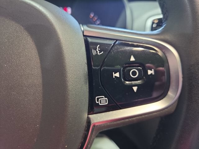 2024 Volvo XC90 Plus Bright Theme