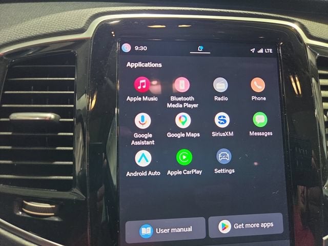 2024 Volvo XC90 Plus Bright Theme