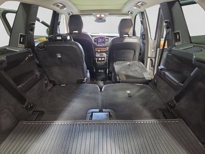 2024 Volvo XC90 Plus Bright Theme