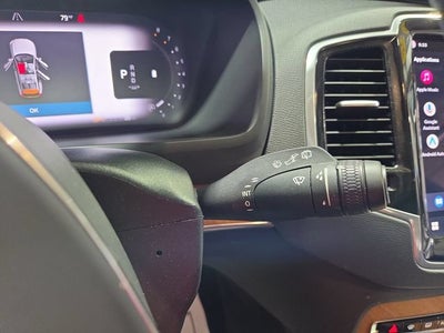 2024 Volvo XC90 Plus Bright Theme