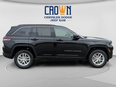 2026 Jeep Grand Cherokee Laredo