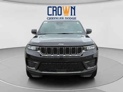 2026 Jeep Grand Cherokee Laredo