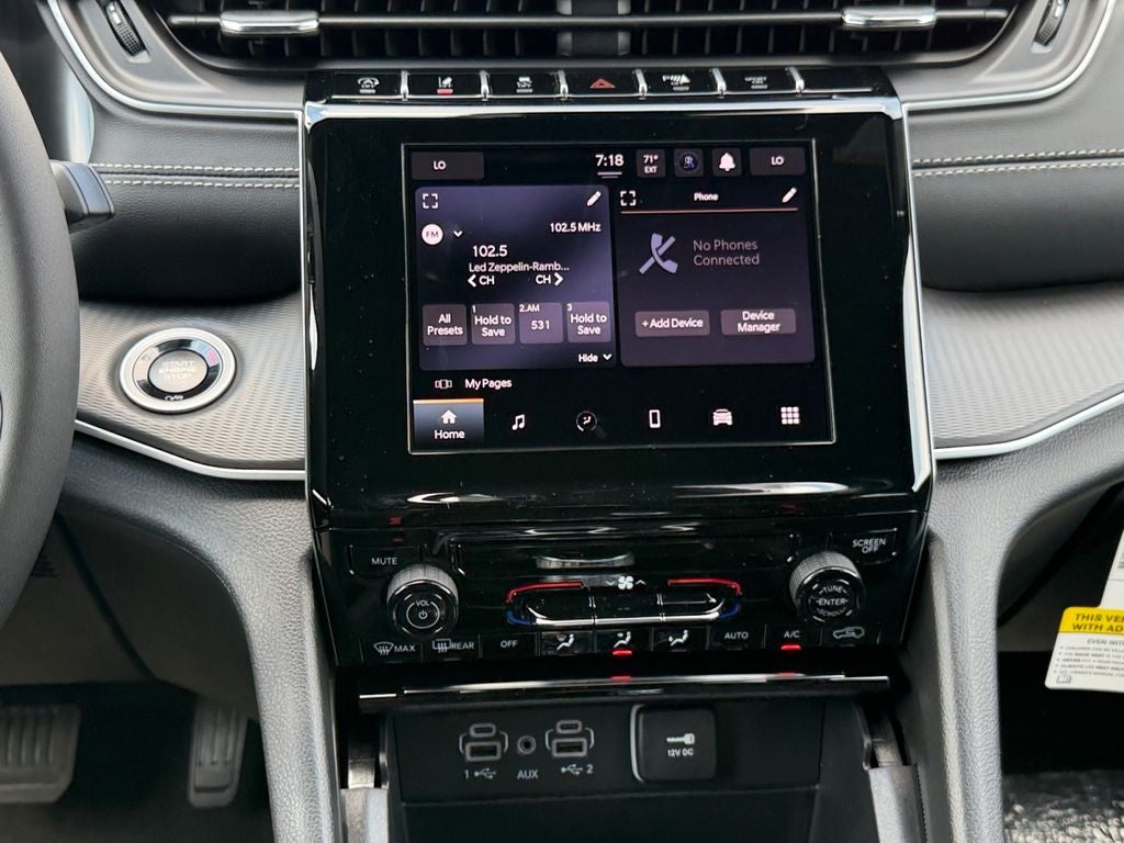 2026 Jeep Grand Cherokee Laredo