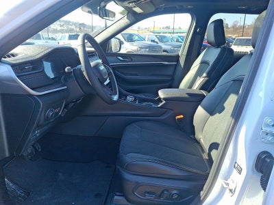 2026 Jeep Grand Cherokee Altitude
