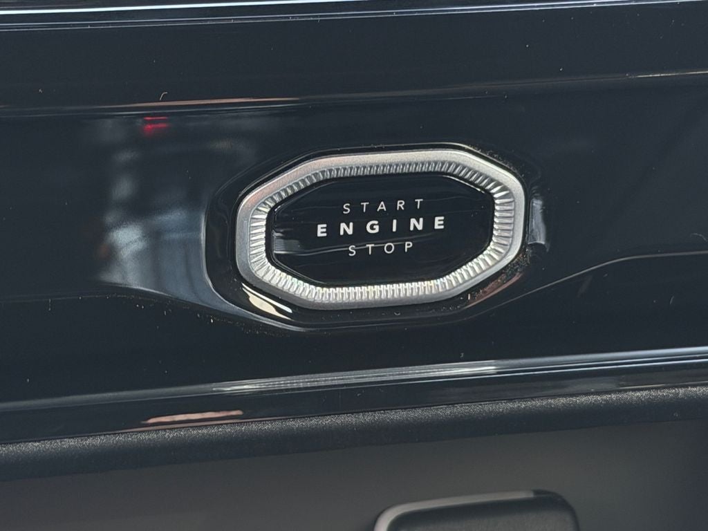2026 Jeep Grand Cherokee Altitude