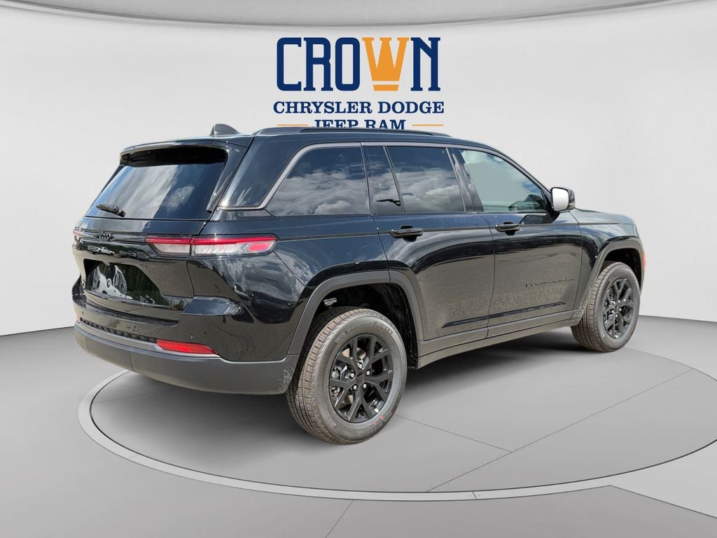 2026 Jeep Grand Cherokee Altitude