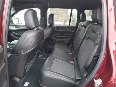 2026 Jeep Grand Cherokee Altitude