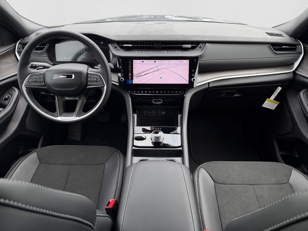 2026 Jeep Grand Cherokee Altitude