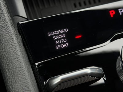 2027 Jeep Grand Cherokee Laredo Altitude