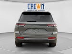 2027 Jeep Grand Cherokee Laredo Altitude