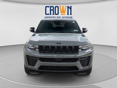 2027 Jeep Grand Cherokee Laredo Altitude