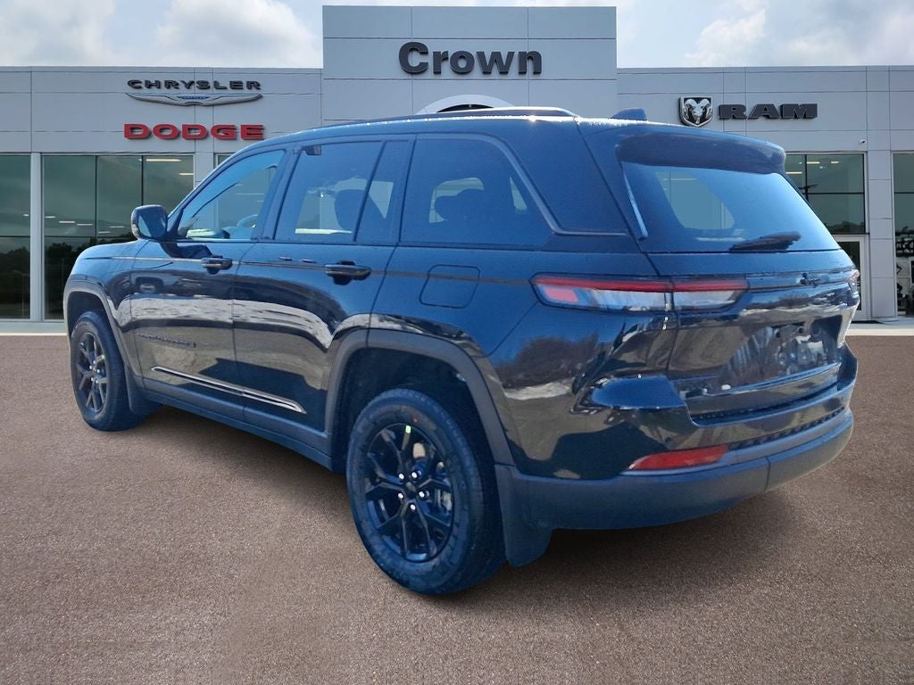 2026 Jeep Grand Cherokee Altitude
