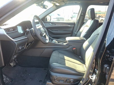 2026 Jeep Grand Cherokee Altitude