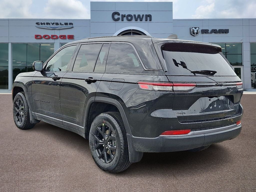 2026 Jeep Grand Cherokee Altitude