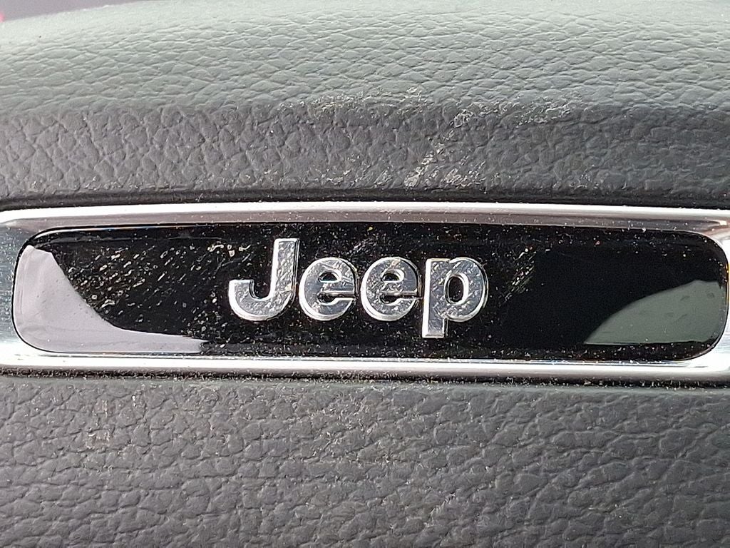 2026 Jeep Grand Cherokee Altitude