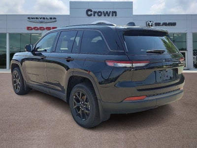 2026 Jeep Grand Cherokee Altitude