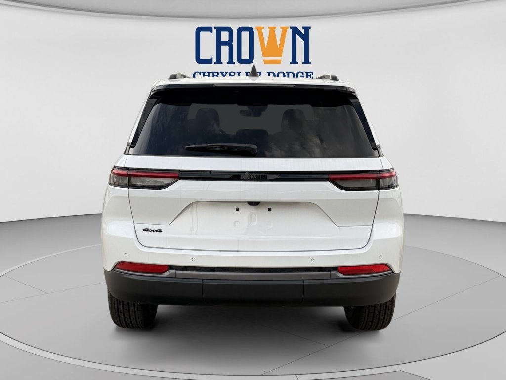 2027 Jeep Grand Cherokee Altitude