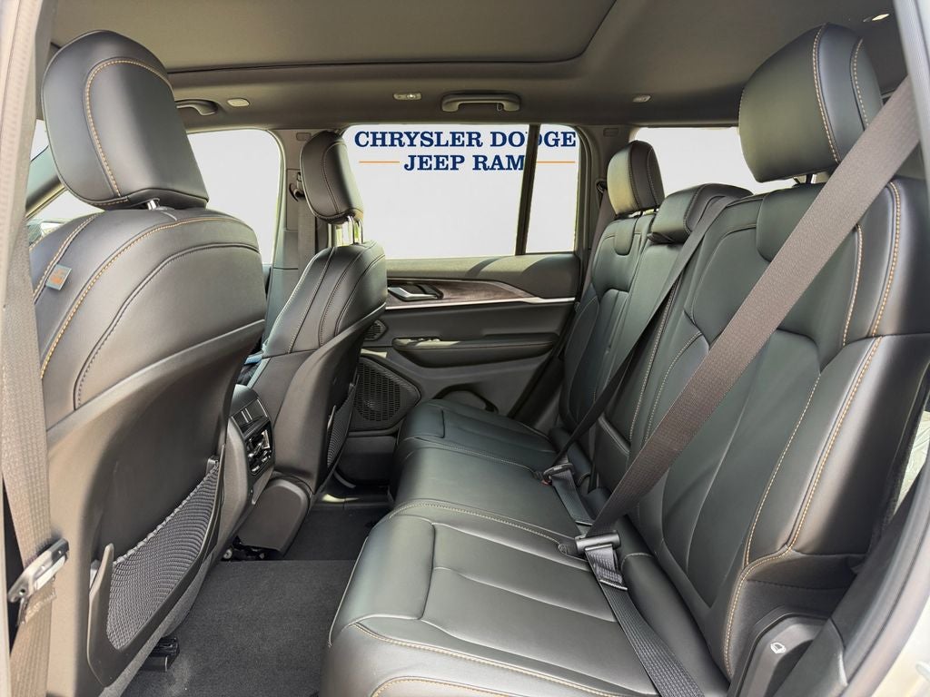 2026 Jeep Grand Cherokee 85th Anniversary Edition