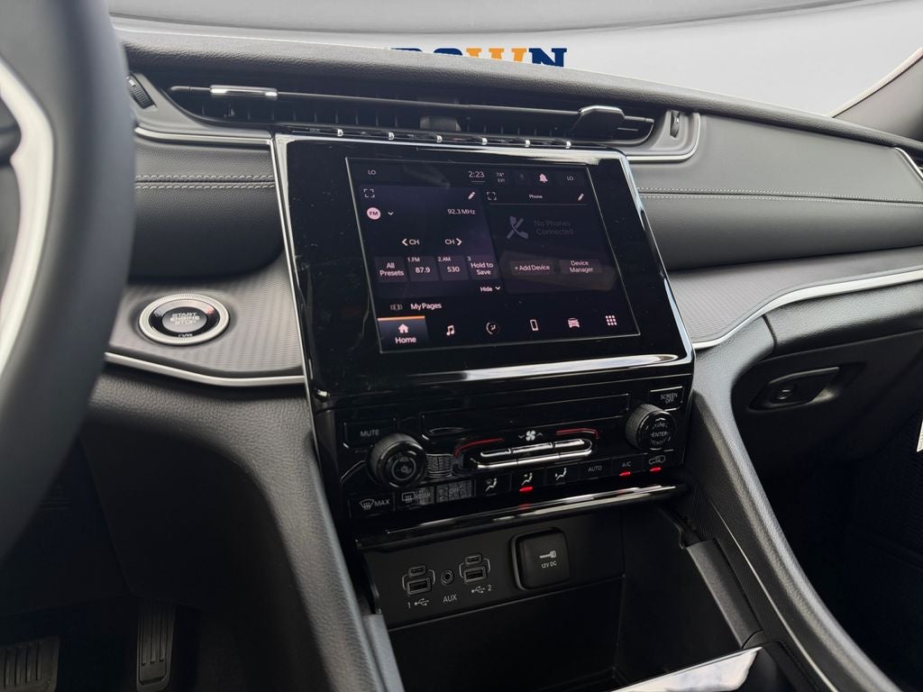 2026 Jeep Grand Cherokee L Laredo