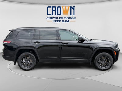 2027 Jeep Grand Cherokee L Laredo Altitude