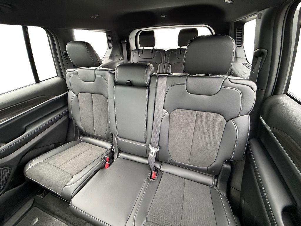 2026 Jeep Grand Cherokee L Altitude