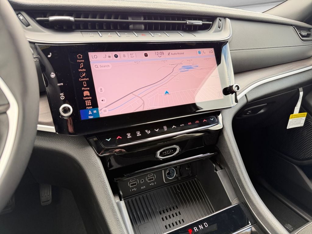 2026 Jeep Grand Cherokee L Altitude