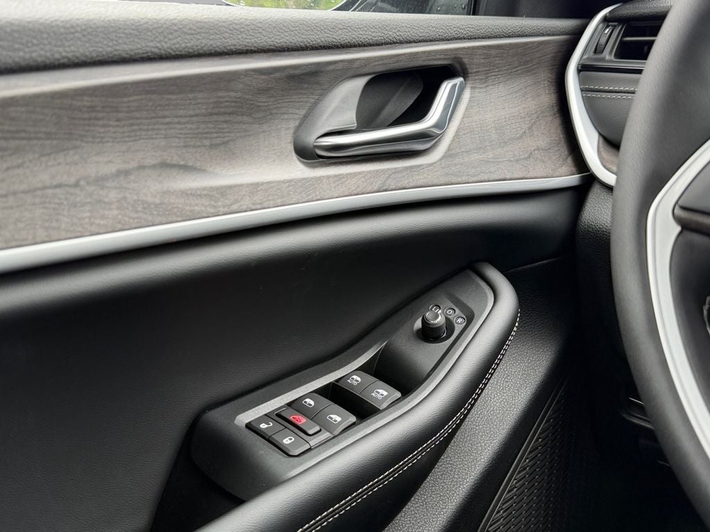 2026 Jeep Grand Cherokee L Altitude