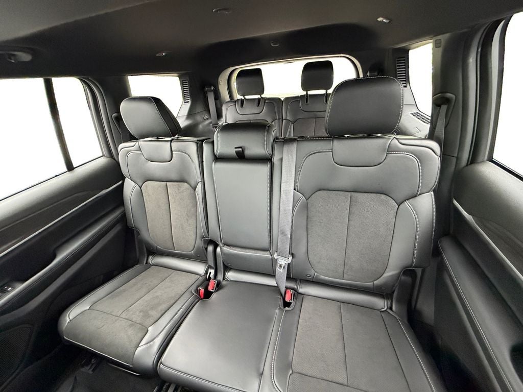 2026 Jeep Grand Cherokee L Altitude