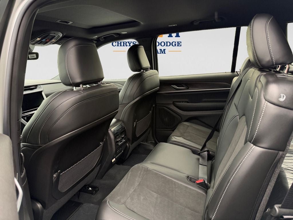 2026 Jeep Grand Cherokee L Altitude