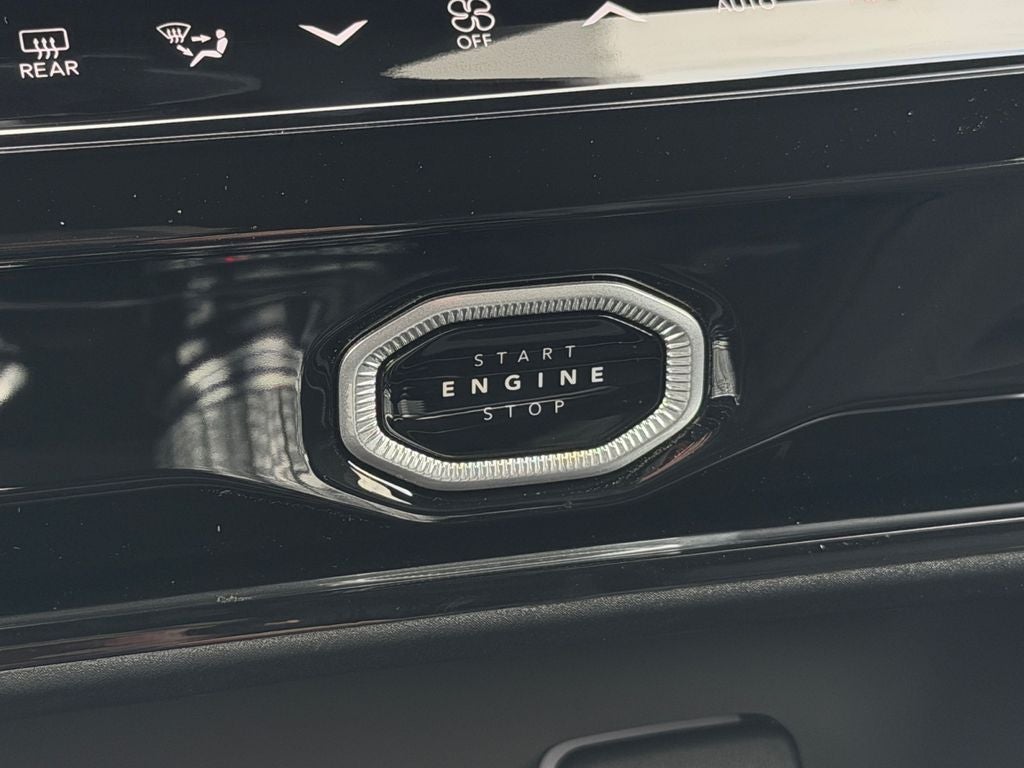 2026 Jeep Grand Cherokee L Altitude
