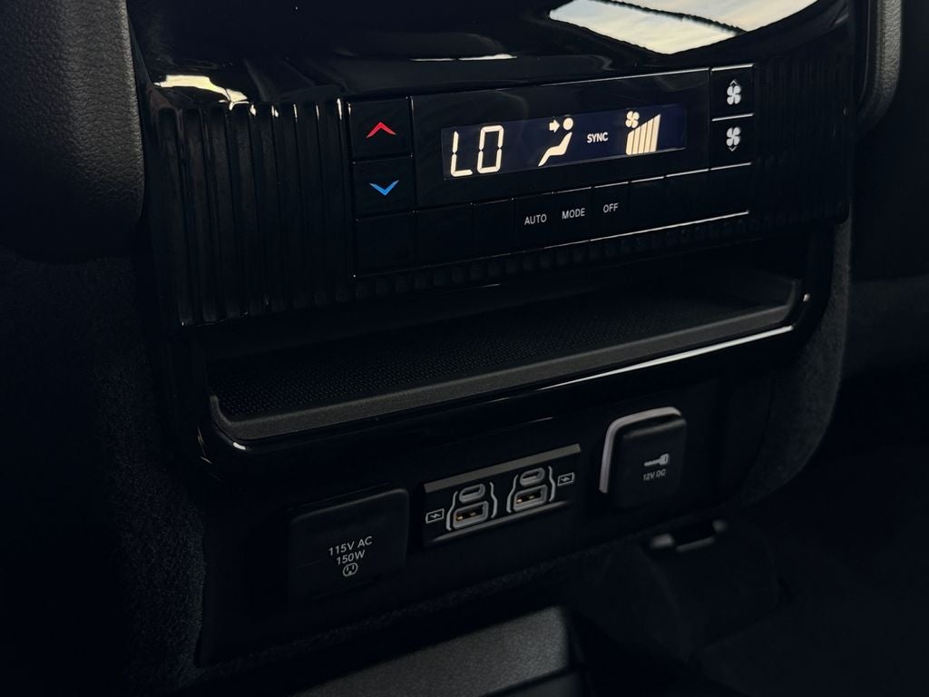 2026 Jeep Grand Wagoneer 4x4