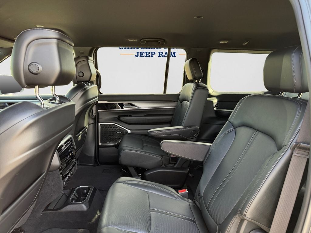 2026 Jeep Grand Wagoneer 4x4