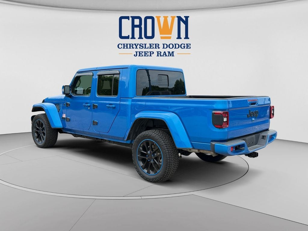 2022 Jeep Gladiator Overland