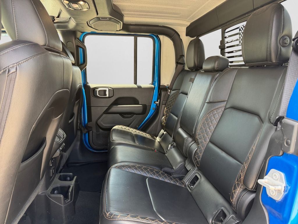 2022 Jeep Gladiator Overland