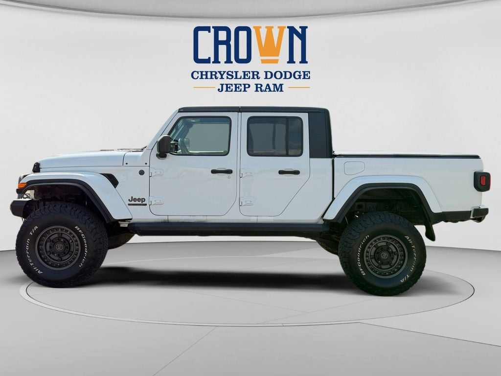 2021 Jeep Gladiator Base