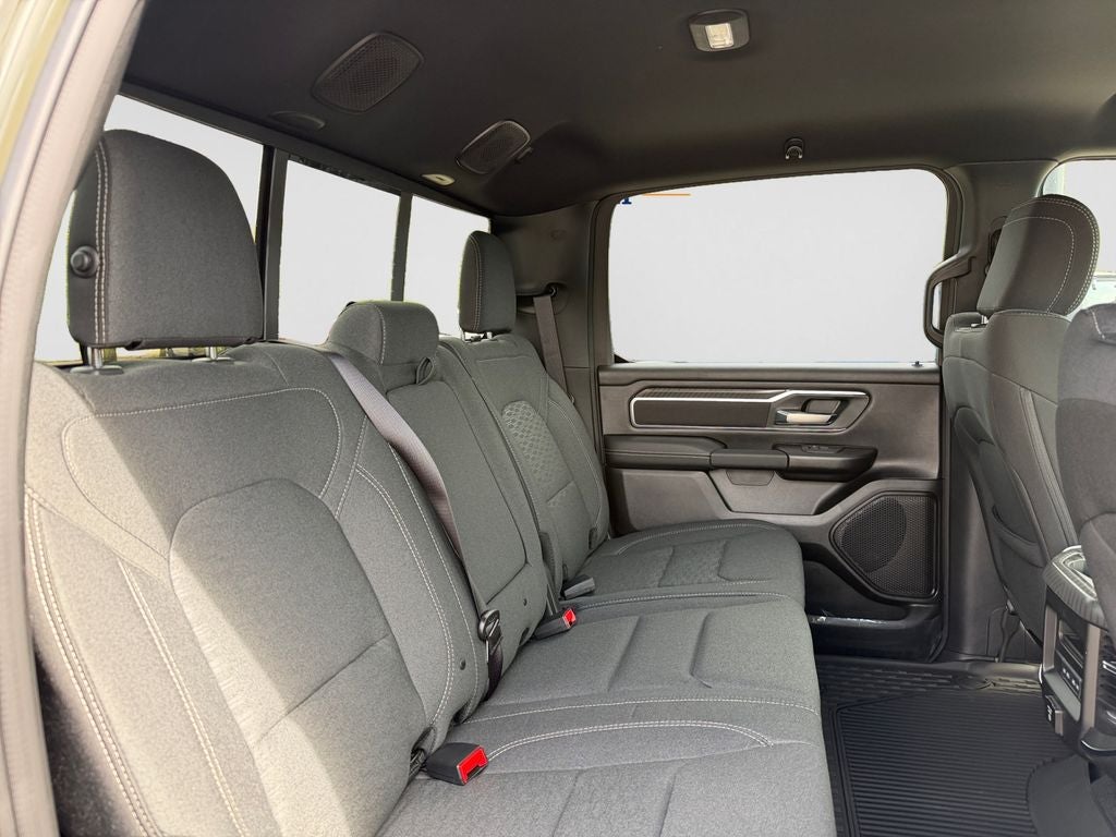 2027 RAM 1500 Big Horn/Lone Star