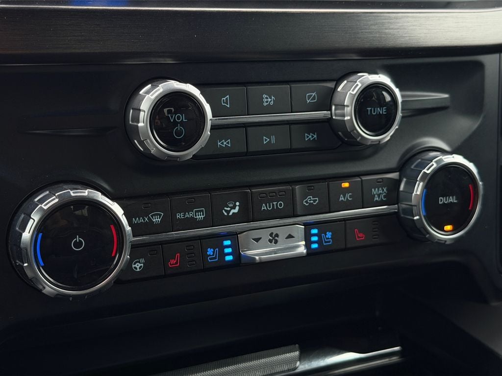 2023 Ford F-350SD Lariat DRW