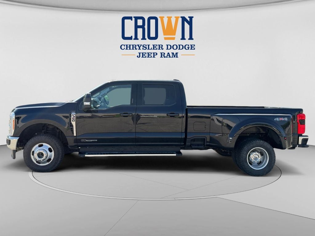 2023 Ford F-350SD Lariat DRW